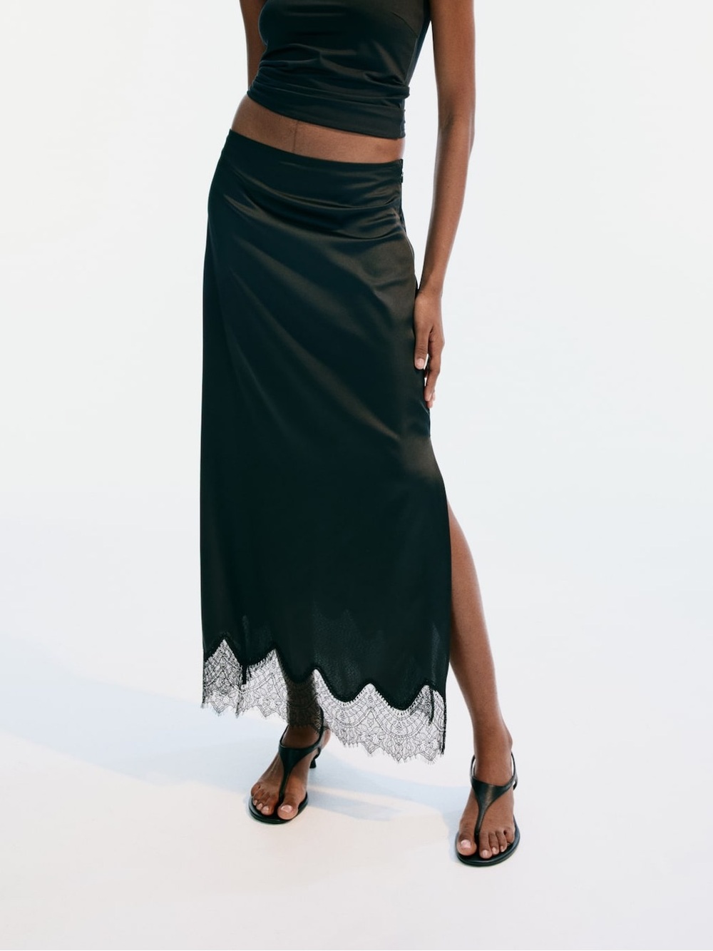 H&M Black Lace-Trimmed Satin Midi Skirt - Size 0